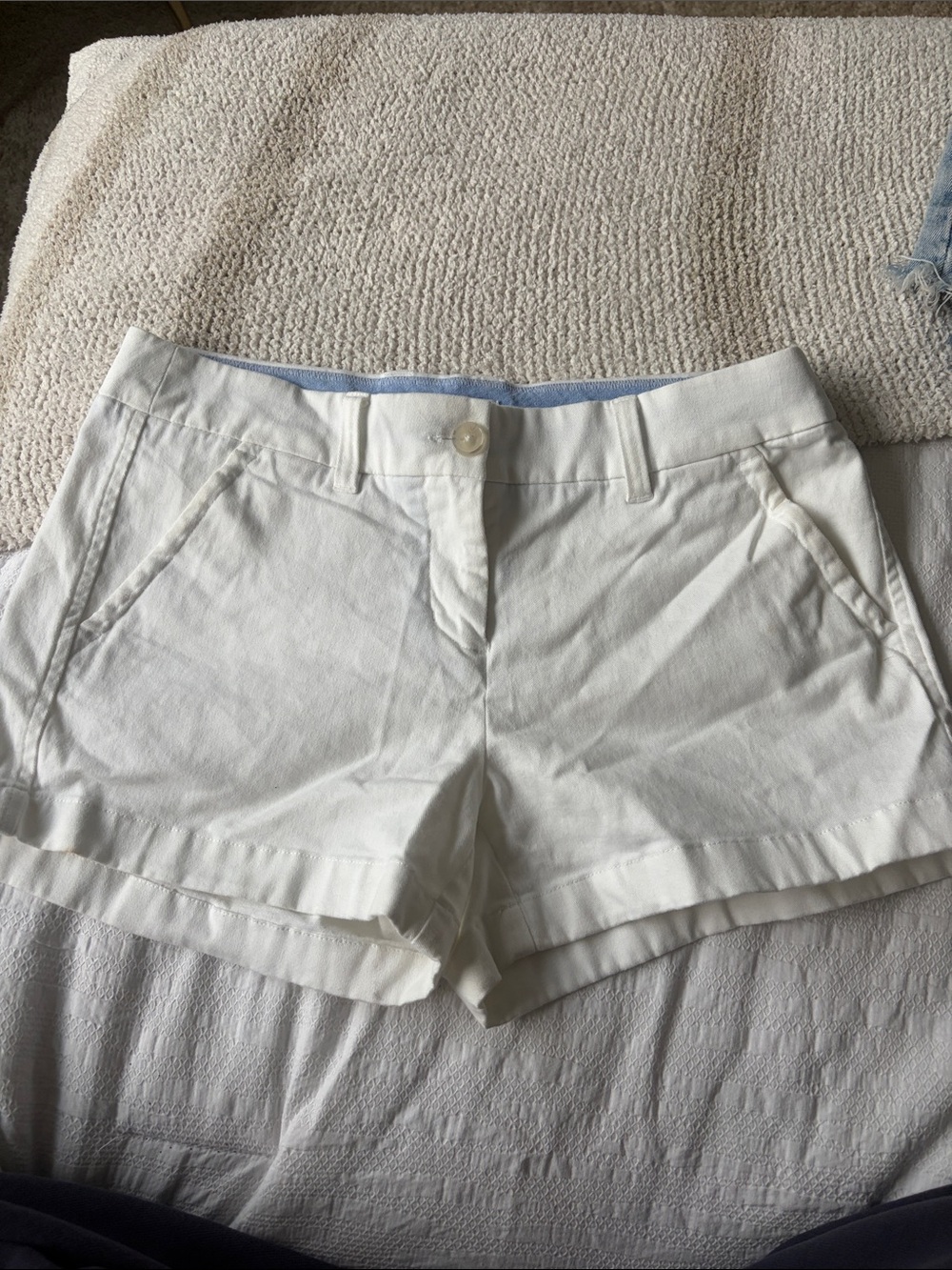 Southern Tide Women's White Cotton Bermuda Shorts